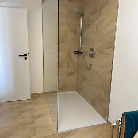 Mit Beheiztem Swimspa