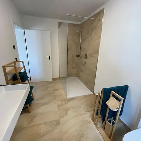 Mit Beheiztem Swimspa Apartment *